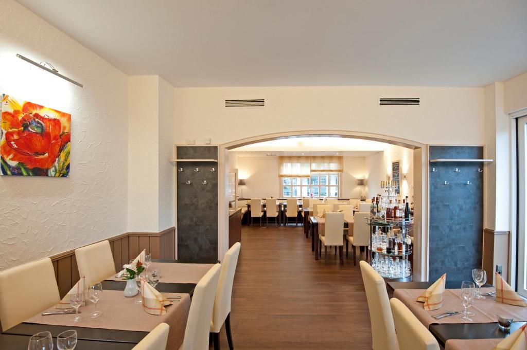 Hotel Restaurant Kromberg Remscheid Eksteriør bilde